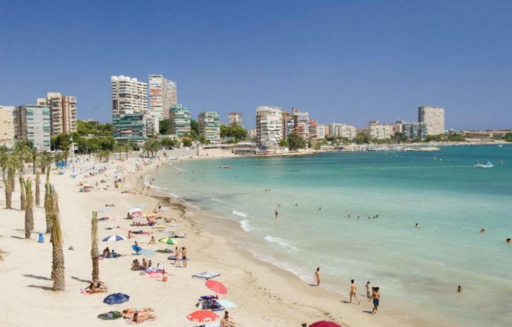 Piso Para Vacaciones En Alicante Luaran gambar